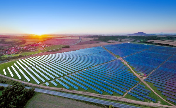 “十三五”關鍵轉型期 光伏產業如何走?