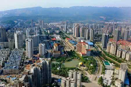 重慶雙橋經濟開發區：優化專業結構 推進產教融合